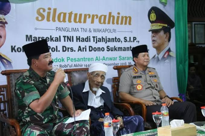 TjahjantoHadi's tweet photo. Innalillahi wainna ilaihi raajiuun.

Saya sekeluarga berduka cita mendalam atas meninggalnya K.H. Maimun Zubair, pemimpin Pondok Pesantren Al Anwar Sarang, Rembang di Makkah.

Allahummaghfirlahu warhamhu waafihi wa'fuanhu. Allahumma laa tahrimna ajrohu wala taftinna ba'dahu. https://t.co/cOPNlAdd42
