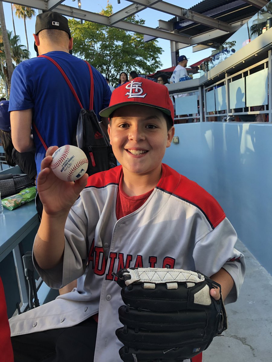mamaTwoodman's tweet photo. Our most favorite week of the year! These 2 are pumped! Mikolas parted the big blue sea to get them a ball. And the trainer tossed one to them too!! #cardinalweek @ChoppersElite https://t.co/Qd6QF64yz9