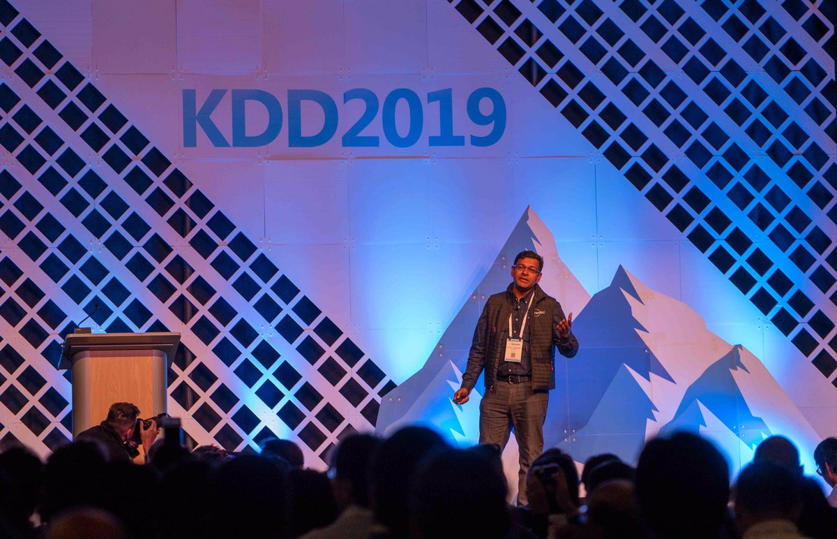 dirkvandenpoel's tweet image. Opening Session of the KDD2019 Conference in Anchorage, Alaska. We have lift-off! @ankurt presents nice key statistics: 3150 attendees from 51 countries with 111 oral presentations. #kdd2019 #kdd19 #DataScience @kdd_news #DeepLearning #orms #AI #ArtificialIntelligence #analytics