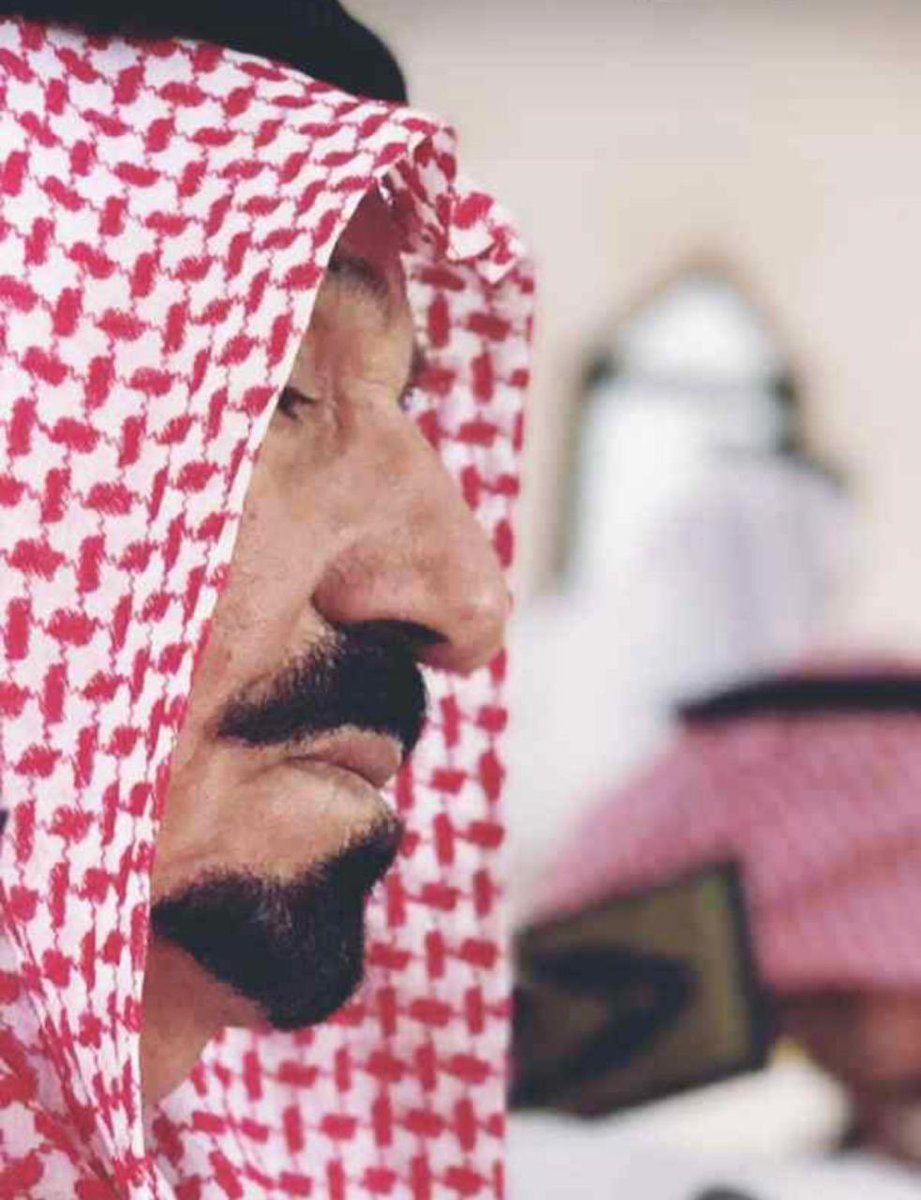 abdalhadi4040's tweet photo. يا والدِي لو قَلْتُ فيكَ مَدَائِحي
لمْ أبلغ الخَيرَ الَّذي أوزَعْتَني
❤️ https://t.co/mL3zNv23xP