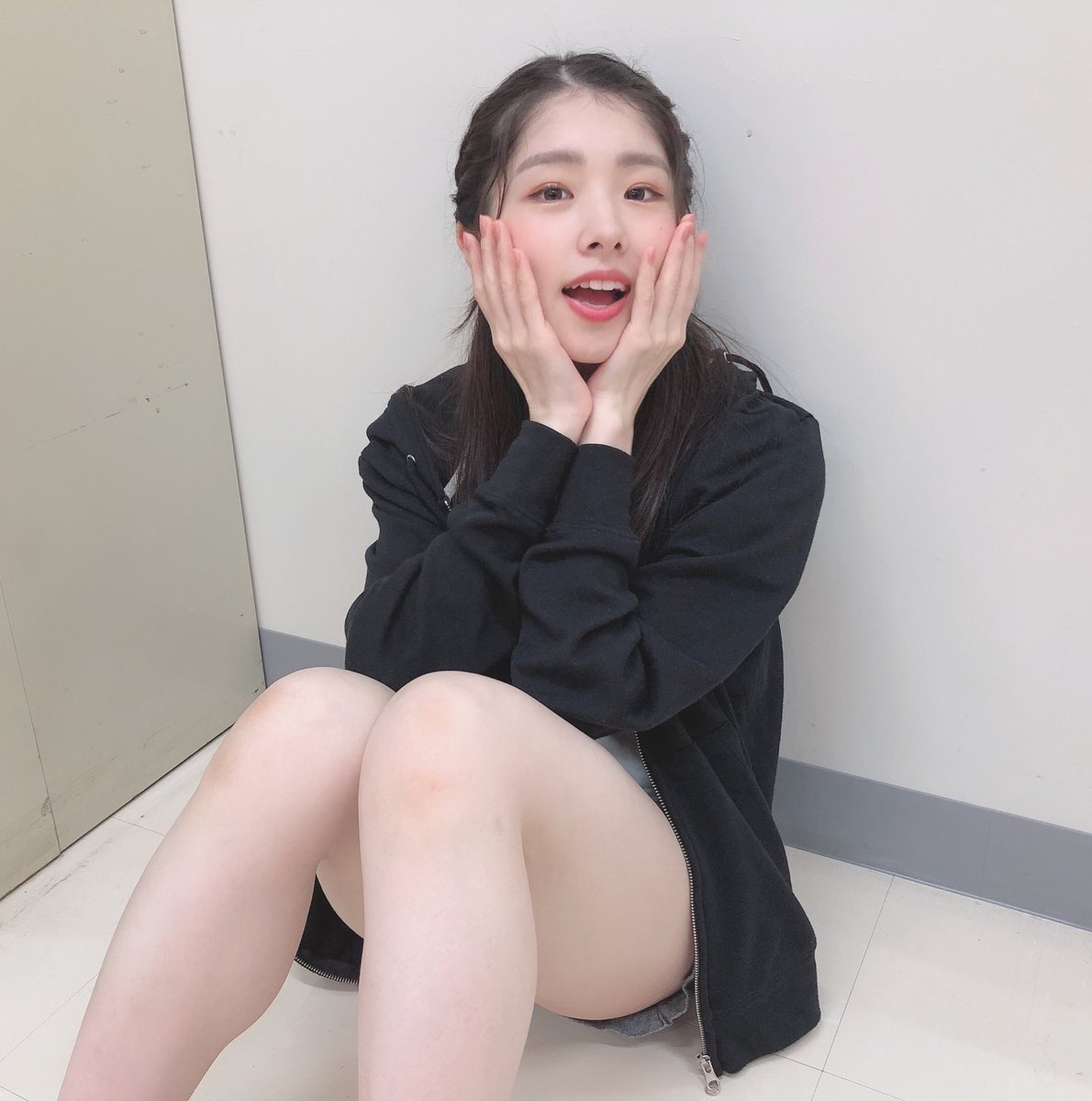 O Xrhsths 岩立 沙穂 Sto Twitter サステナブル の劇場盤 最終の申し込みが13時までです 極小の部も出てるので チェックしてみてください 皆さんと会えるの楽しみ T Co 4scw0odtk9