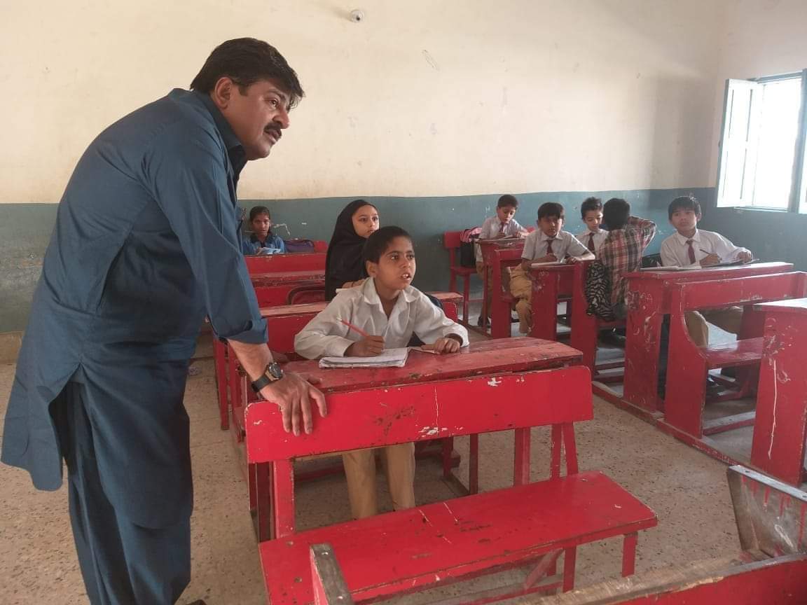 JawadAliJamalii's tweet photo. Respected @BBhuttoZardari Sir,  Education is something we should value for its own sake, not for another purpose it is an end in itself not a means, progressive team member in ur team  @sardarshah1 who gave #RoadMape for successful education Module in Sindh
#WewantSardarShahBack https://t.co/nCjZnruucd