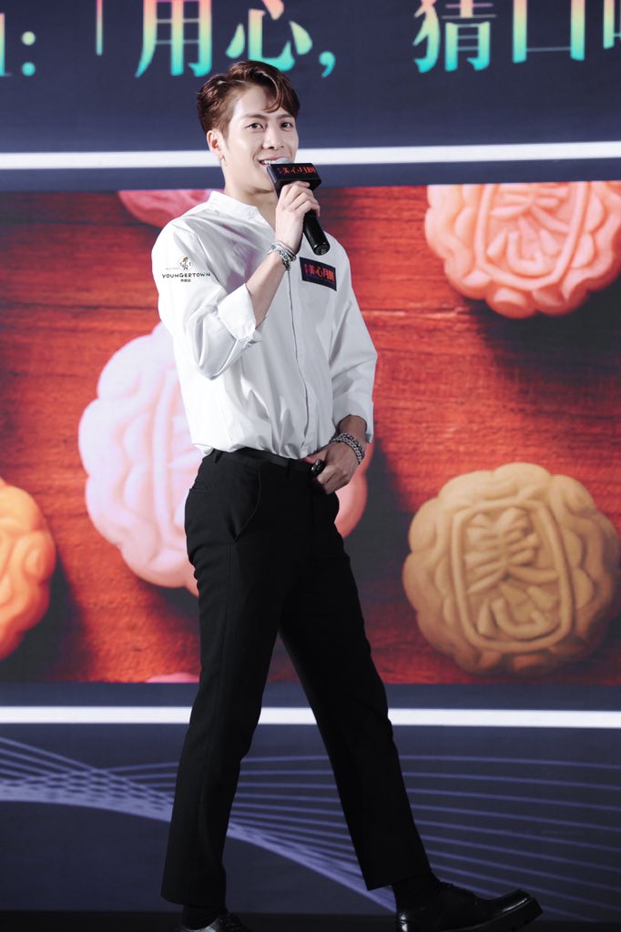 YoungerTown's tweet photo. ⁠#jacksonwang #王嘉爾 #잭슨 #teamwang #JacksonWangOXYGEN #JacksonWangBimmerRide #JacksonWangDIFFERENTGAME #MadeIt #JacksonWangFENDIMAN #JacksonWangDAWNOFUS #JacksonWangOKAY  #JacksonWangPAPILLON #generation2 #Fendiman #got7 #jyp #kpop #갓세븐  @JacksonWang852 🏖️ https://t.co/Ccm7uYqMzJ