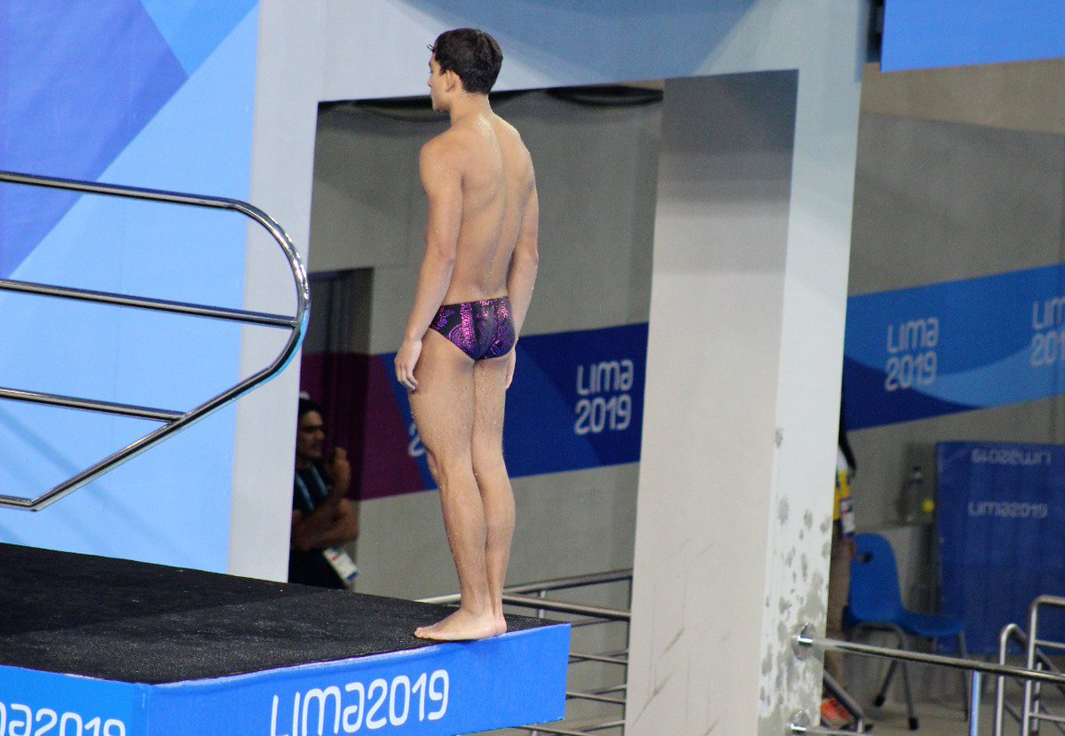 #JuegosPanamericanos2019
#Clavados 🇲🇽
ORO 🥇 y plaza olímpica para
Kevin Berlín  con 500.35 puntos 👏🏻👏🏻👏🏻🔝🙌🏼
PLATA 🥈 para Iván García con un total de 497.55 👏🏻👏🏻👏🏻🔝🙌🏼 
En la final de plataforma individual 10 m.