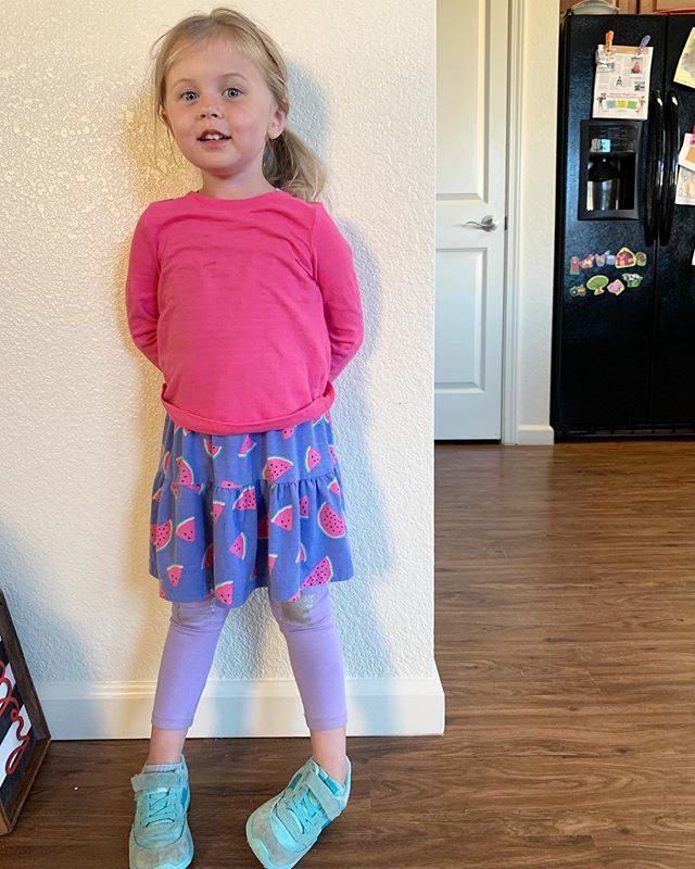 jenhatzung's tweet photo. Things you say when you have a toddler: “Ellie, we don’t put pancakes in the piano.” 🥞🎹 Another fun one: We tell her to look us in the eyeballs when she is talking with us, especially when she is asking for something... now when she wants to have a serious chat with us she g… https://t.co/jE36FadngO