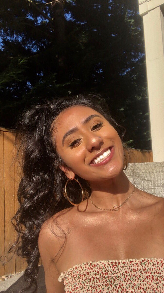 ramdagoat_'s tweet photo. sun was hittin me right 🤩 https://t.co/f9ZvmI5wwf