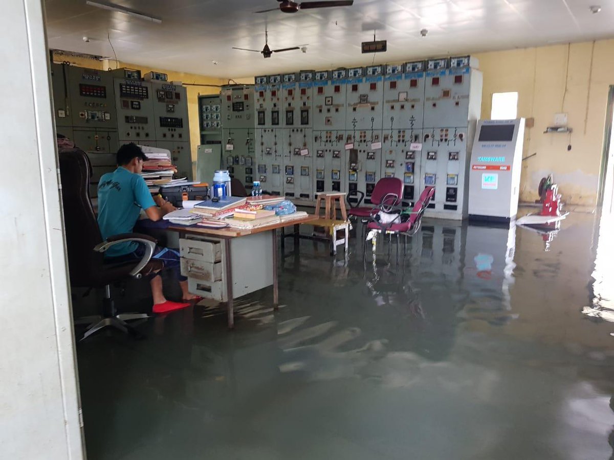 This is the reason why we have power cuts spanning days in Vasai. The MSEB substation is at the ground floor and water seeps in easily there. Can it not be raised to a higher level? Image by Amar Mahtre