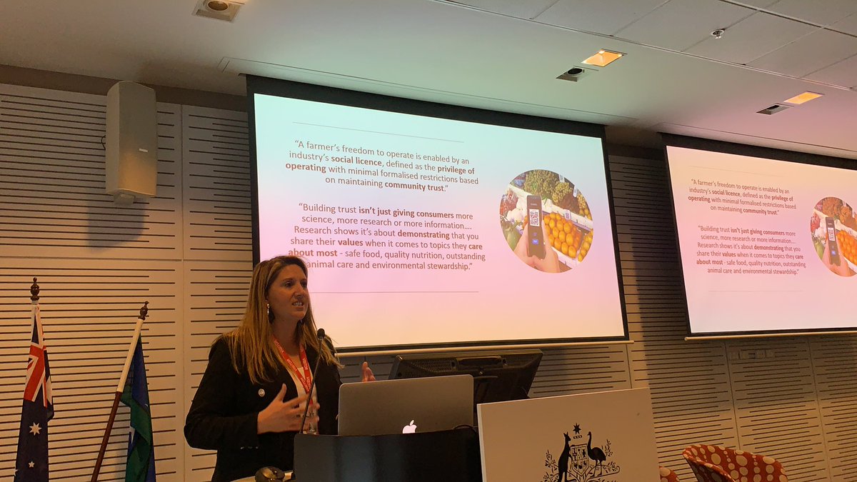 ruralrdcs's tweet photo. @AgriFuturesAU Senior Manager Jen Medway on the joint RDC building community trust project. Need to demonstrate to the community that we share their values, meet their needs and expectations #RDCShowcase https://t.co/2yja48jw4l