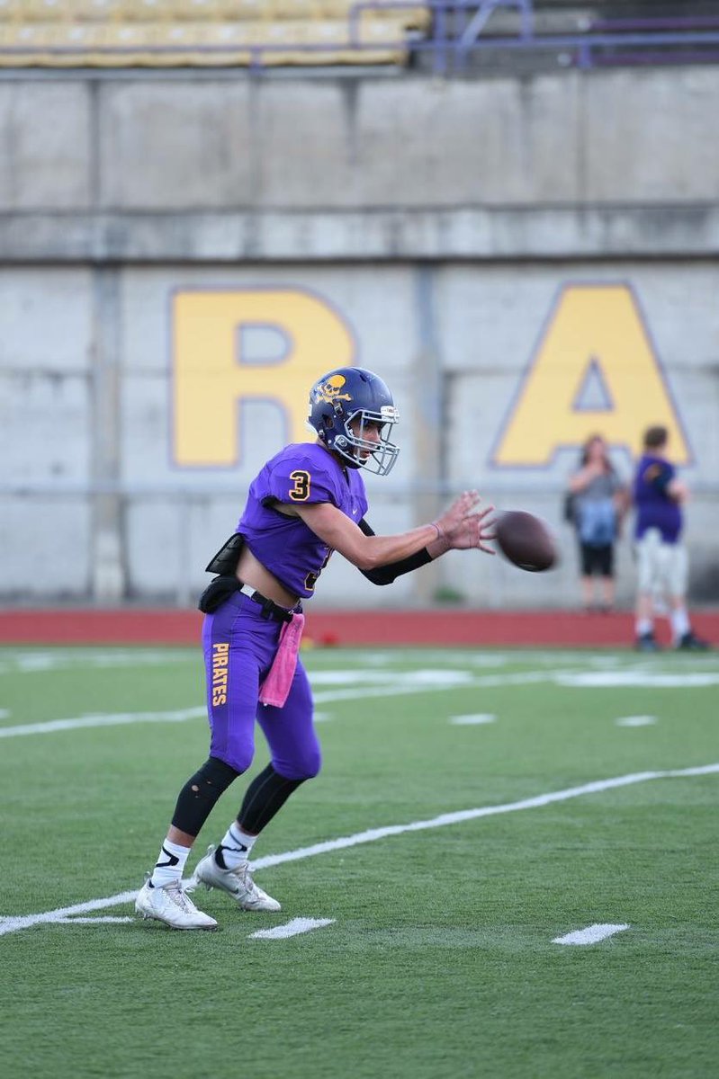 NickMinton2's tweet photo. I am proud to announce that I am playing Football and Baseball at the College of the Redwoods this year! ๐โพ๏ธ๐ฒ #ConqueR19 S/o to my guy @Braden_denton for getting my name out there! https://t.co/UM7zoz5WrD