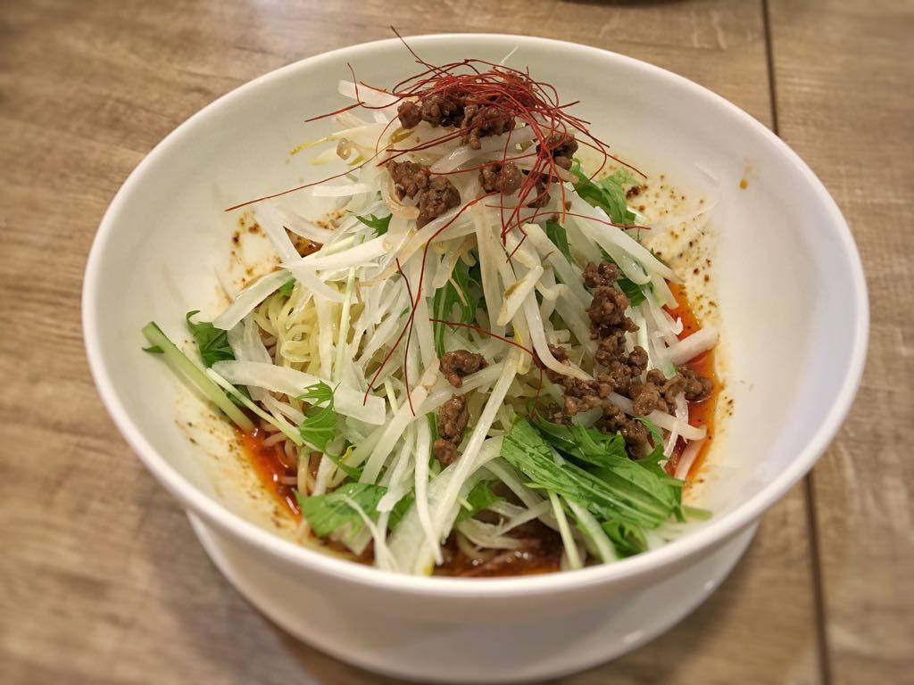 今日は仕事で浜松に来てます。
昼食は冷やし坦々麺