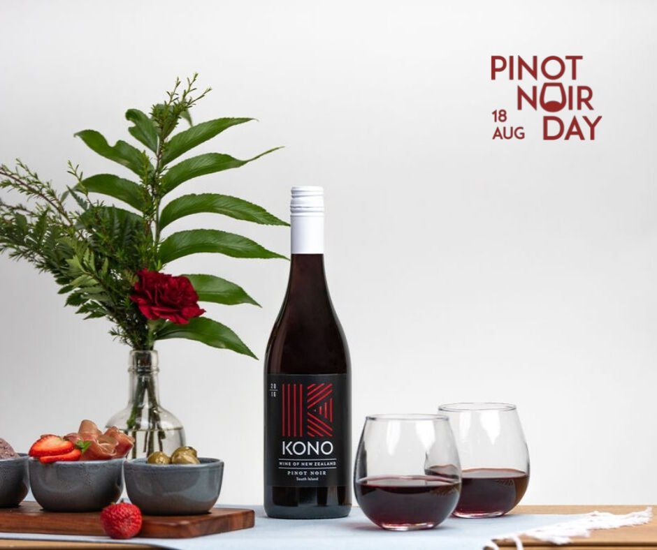 We love the versatility of our Pinot; young and light enough to have in the afternoon – enough backbone to hold its own with food. 

#konowines #PinotNoirDay #lovenzpinot