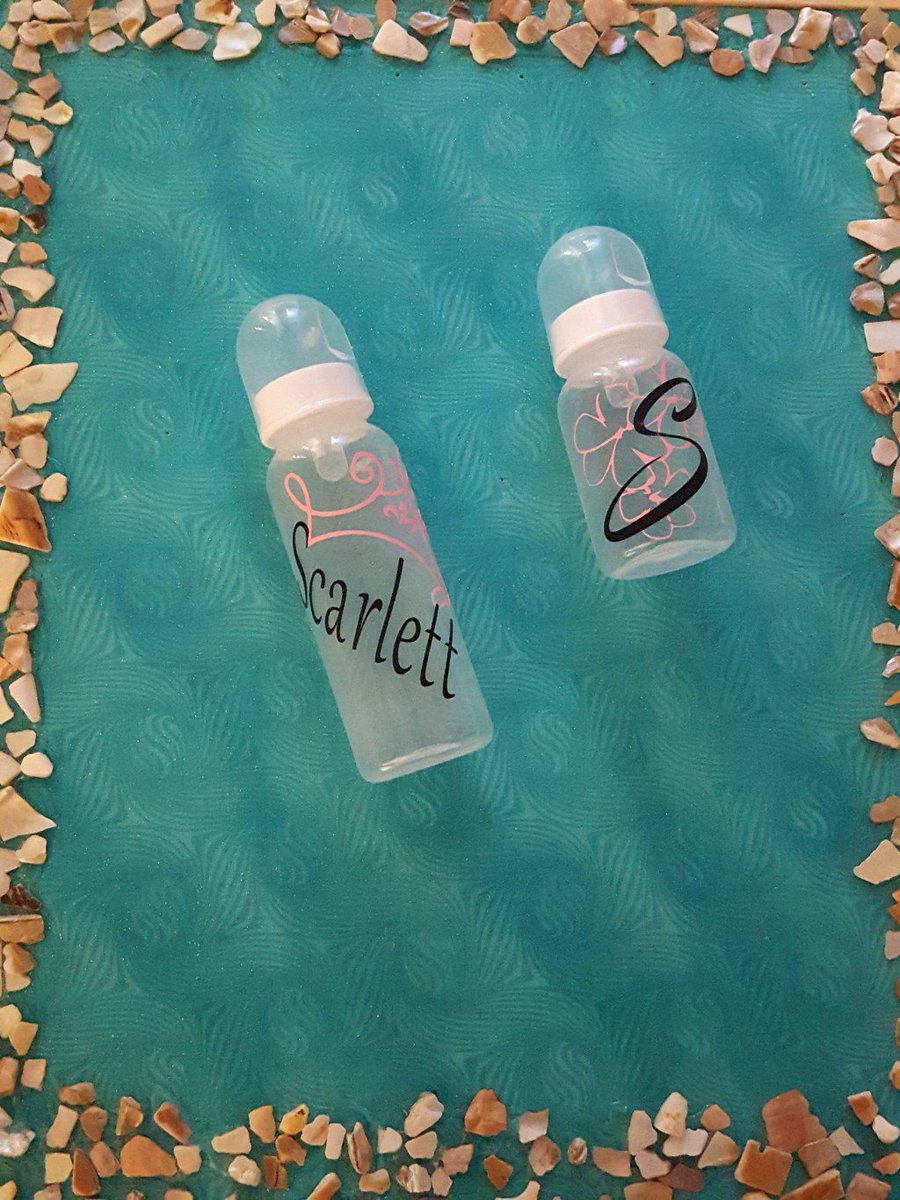 hkygrl12's tweet photo. Personalized Baby Bottles – Pink Tiara / Tropical Flowers https://t.co/Q79Wg1V1rM https://t.co/jriTirIWkO