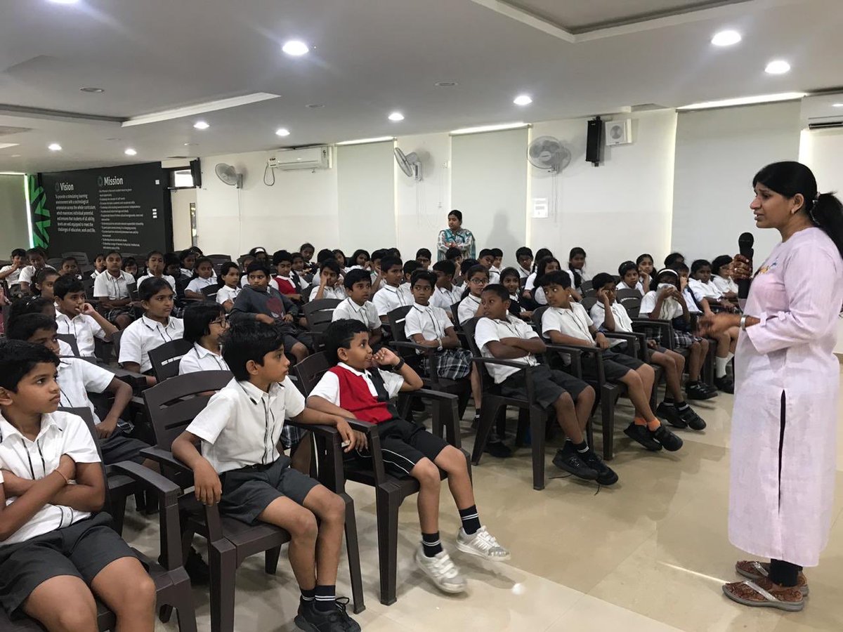 PoojaAMahe's tweet photo. #Empowering #Tomorrow #Children #Touchsafety #ChildSexualAbuse @smritiirani @MinistryWCD @IGWomenSafety @CHILDLINE1098 @UNICEFIndia https://t.co/nILjRlbIaI