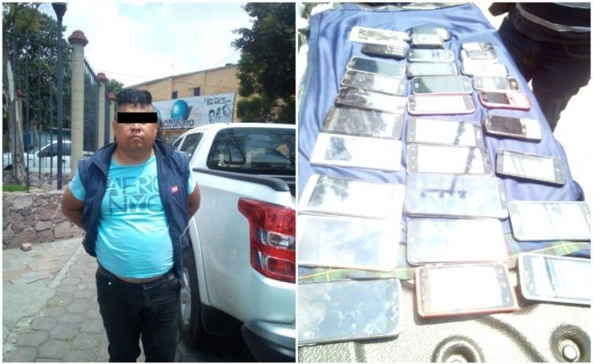 TapiaFernanda's tweet photo. Reconoció su teléfono robado en un tianguis y acertó. ¡Detuvieron al chófer de combi que los vendía! #EnEcatepec 📲⬇⬇⬇ https://t.co/BIIg7fpJ5w https://t.co/SMxCVb6MiH