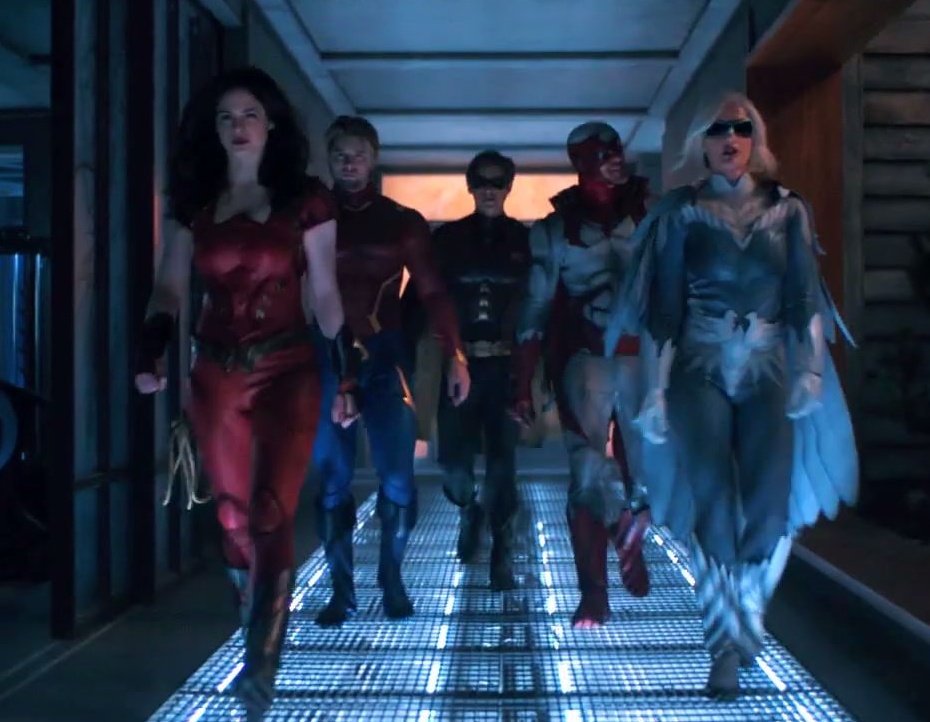 Donna Troy in Titans Season 2!