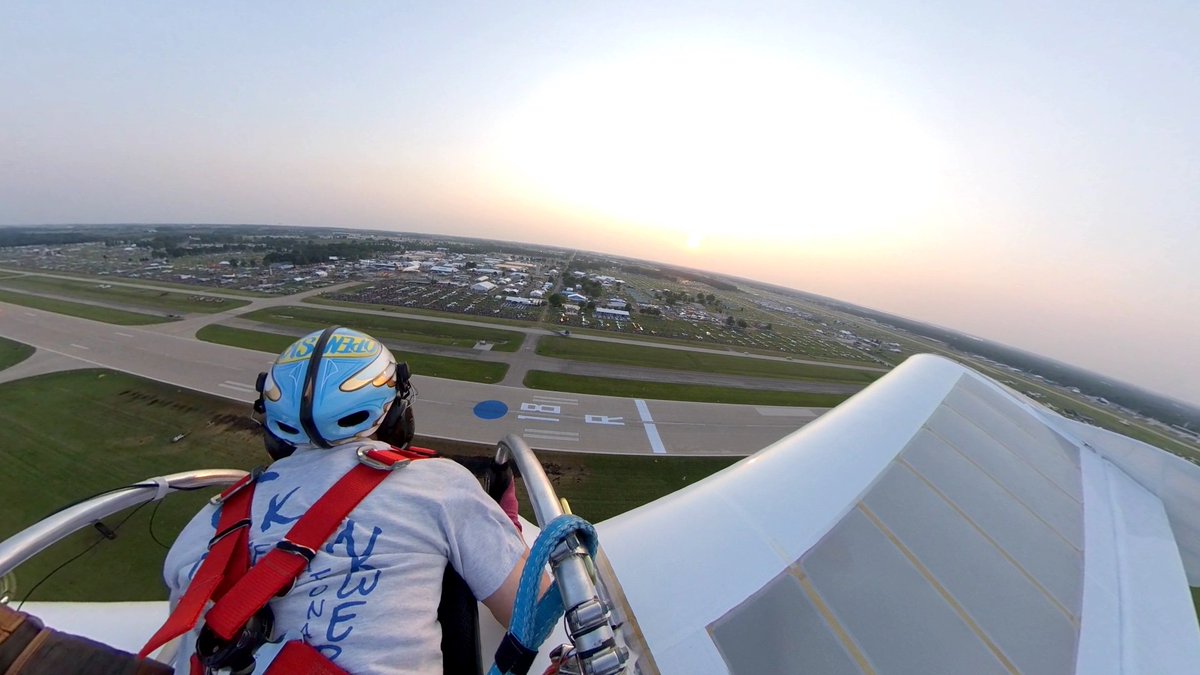hachiya's tweet photo. #50inOSH #OSH19
onboard 360cam from M-02J https://t.co/TTDBpLA4p7