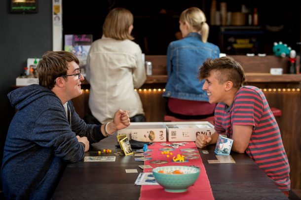 Would you like to support a vulnerable young person to live an independent and fulfilling life? We're looking for volunteer befrienders in Edinburgh to help young people move from supported accommodation with @Link_Living to managing their own tenancy: ow.ly/mFt650vpf8H