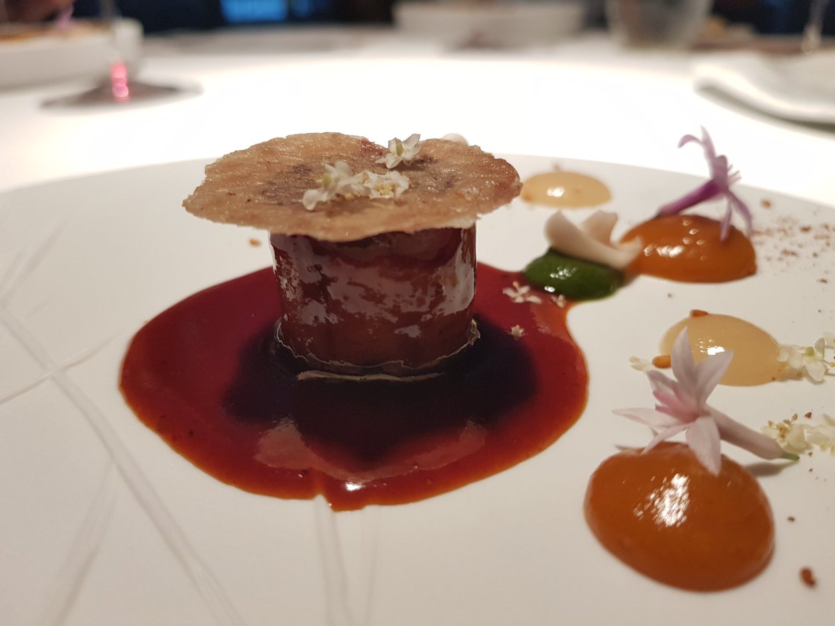 "Somos", vanguardia y creatividad en el menú degustación de <a href="/chef_yeyo/">Aurelio Morales</a> en <a href="/CeboRestaurant/">CEBO Madrid</a> 😋 Toda una experiencia gastronómica 🔝🔝🔝 en la que técnica, estética, originalidad y sabor van de la mano 😍👉  madridmeenamora.com/single-post/re…