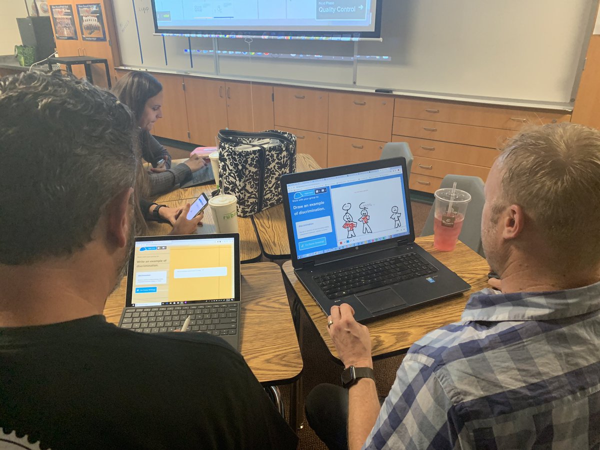 susanpeardeck's tweet image. Great day with this crew at  #CNUSDInnovate #TechGrit Thanks for having @PearDeck on your campus!