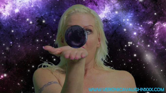 Just sold! Get yours! Veronica Vaughn's Growing Orgasm https://t.co/ZksRq6MKUY #MVSales #ManyVids https://t<a href="/tag/manyvids"class="tags"><span>#manyvids</span></a><a href="/tag/mvsales"class="tags"><span>#mvsales</span></a>
