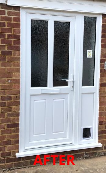 DistinguishedW's tweet image. Before and After shots showing a replacement UPVC Front Door combination in white inside and out 🚪  Amazing how something so simple can make a big difference to your home 🏘️ 🏠