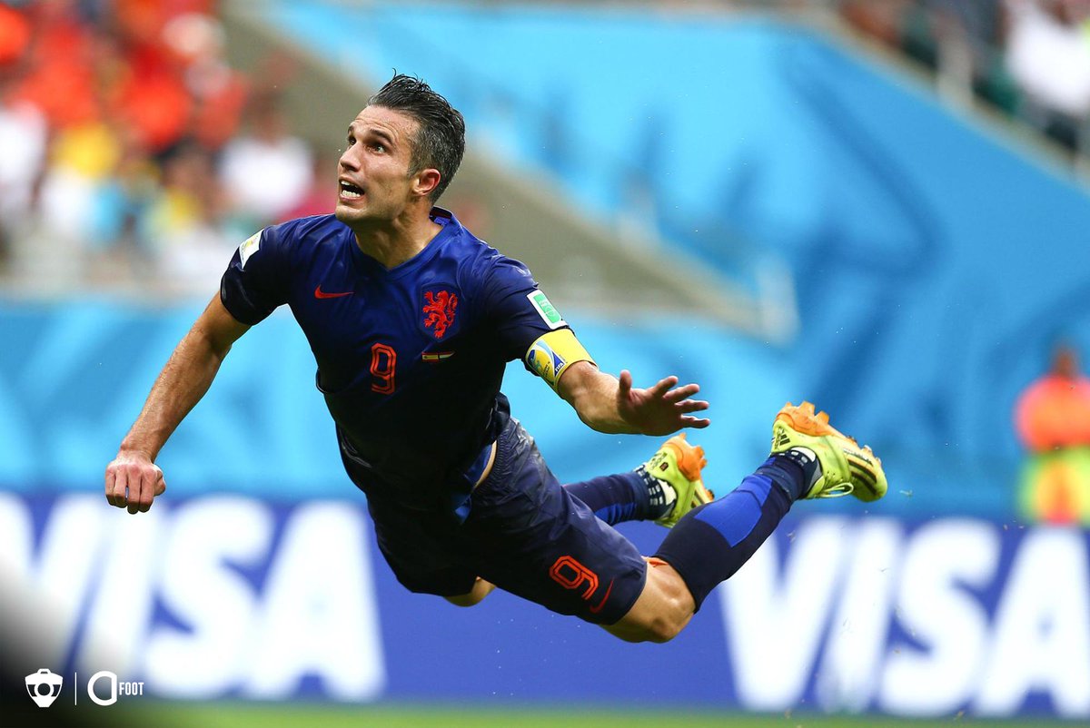 Actu Foot Joyeux Anniversaire A Robin Van Persie 36 Ans Aujourd Hui Celui Qui Fut Le Premier Homme A Voler Un Jour De Coupe Du Monde 14 T Co Utxb7o9s Actu Foot Joyeux Anniversaire A Robin Van Persie 36 Ans Aujourd Hui Celui Qui Fut Le Premier Homme A Voler Un Jour De Coupe Du Monde 14 T Co Utxb7o9s