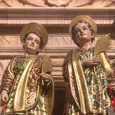 6 de agosto: Festividad de los Santos Niños Justo y Pastor.
Oh Santos Mártres Justo y Pastor, que fuisteis mansos y humildes de corazón mostrando silencio ante las acusaciones y azotes de Daciano.
#SantosNiños #Angustias #AlcaládeHenares