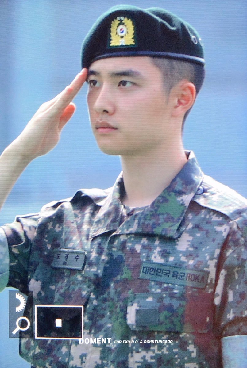 DODBBONG's tweet photo. [단독]'입대' 엑소 도경수, 주특기 '조리병' 확정…軍 요리사 된다
https://t.co/s6KOKcHSY1

6일 육군 관계자는 스포츠조선의 문의에 "도경수 훈련병의 주특기는 조리병으로 확정됐다"고 밝혔다. (생략) 도경수는 평소 노래와 연기 외에 요리에도 큰 애정을 가진 것으로 알려졌다. 
#디오 #kyungsoo https://t.co/fM4dO6afDN