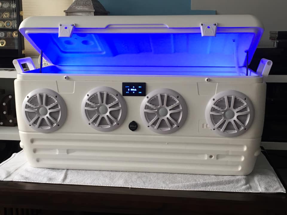 BossAudio's tweet photo. We got something cooler than cooler. Thanks Eric Y. for sharing with us. Take a look at alll of our weatherproof marine speakers at https://t.co/hZYonbwtUZ
#bossaudio #bossaudiosystems #speaker #yeticooler #yeti #cooler #boombox #wetsound #outdoors https://t.co/1TY28sSXuy