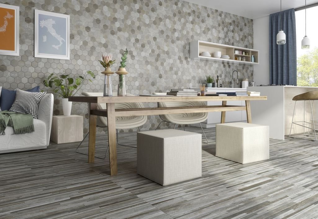REALONDA1952's tweet photo. Sequoia Ash · 40x120cm &amp; Sequoia Hex Ash · 26,5x51cm | Porcelain Tile by #Realonda | More info: https://t.co/a3m7nlKR4z
#ceramica #madeinspain #tileofspain #porcelain #rectifiedtile #hex #ceramics #wood #tiles #architecture  #interiordesign #kitchendesign #nordicdeco #ilovetiles https://t.co/59rVFUZq1z