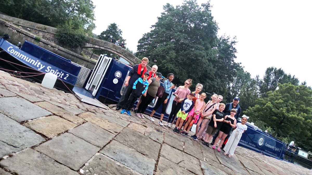 PositiveSteps's tweet photo. Thank you to everyone at Portland Basin Museum, Freemasons lodge of fidelity 430 &amp; prince Alfred lodge 1218 for making this happen. Our Young Carers had the best time as did we❤️ #PortlandBasinMuseum #CommunitySpirit #Kerching #ROAB @OldhamCouncil @CarersTrust #oldhamyoungcarers https://t.co/l6hg0bCD1L