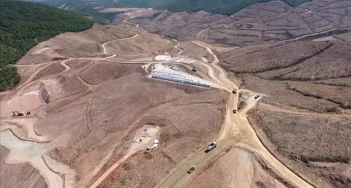 Tekel'i Amerikalıya
Fiskobirliği İtalyana
Türk Telekom'u Lübnanlıya
Tank-Palet Fabrikasını Katarlıya
Kaz Dağları'nı Kanadalıya

sattınız.Sonrada çıkıp millete milliyetçilik dersi verdiniz,beka dediniz.

ARTIK YETER ! 

#KazDağlarıVatanToprağıdır