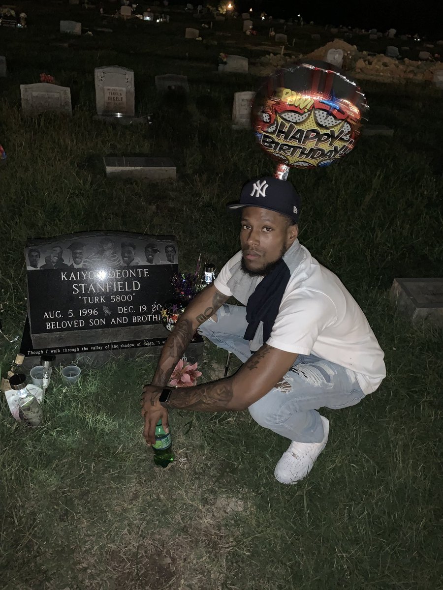 Munch4Beats's tweet photo. #LongLiveTurk Happy Birthday @Yo_Turkk 📶5️⃣8️⃣0️⃣0️⃣ https://t.co/b6okdwMiFP