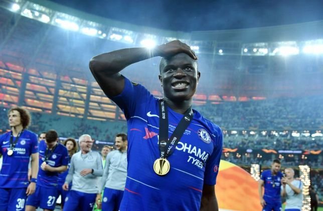 ChelseaFansWor1's tweet photo. #Kante on #PSG rumours: “It’s rewarding to be wanted by big clubs, when coaches want you in their project it’s nice. But I’m happy with my choices and feel good at Chelsea. I’m planning for the next season at #Chelsea.” https://t.co/z9Q75gTlKb