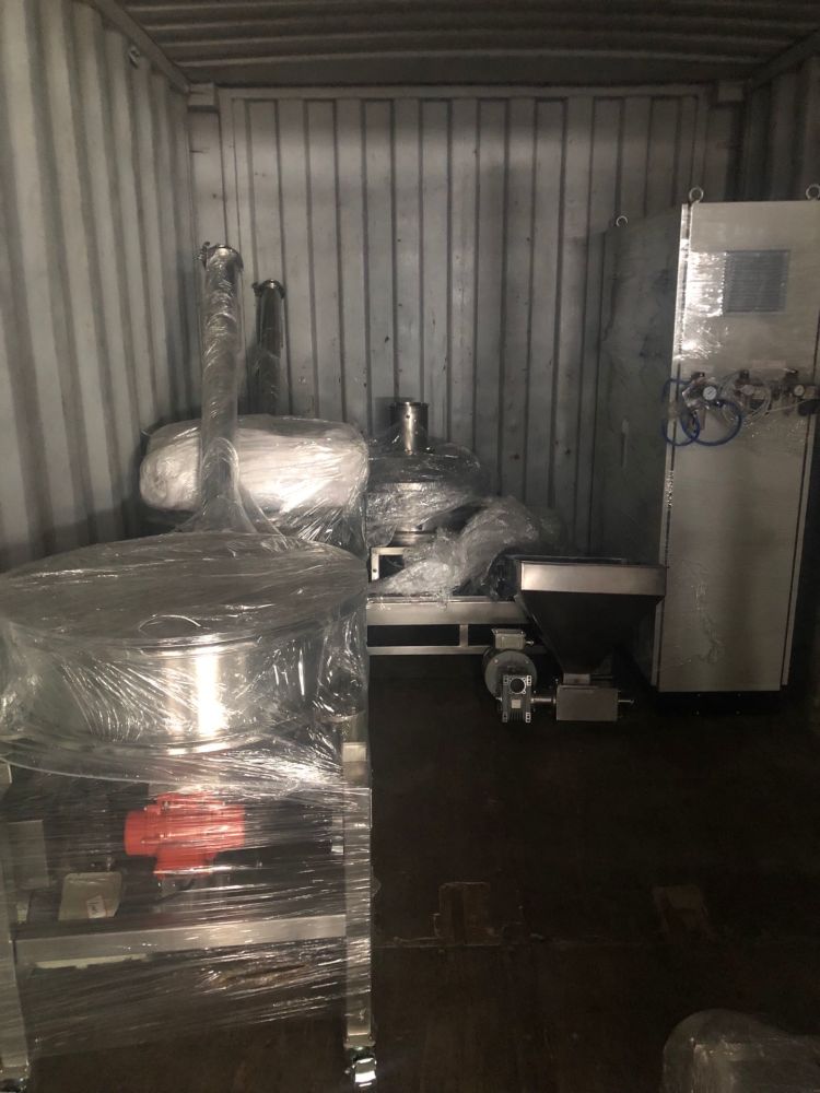 Monicaliulijuan's tweet image. One more container is being sent to New Zealand.[呲牙][呲牙]
#AirClassifierMill #PulverizerMachine #ScrewFeeder