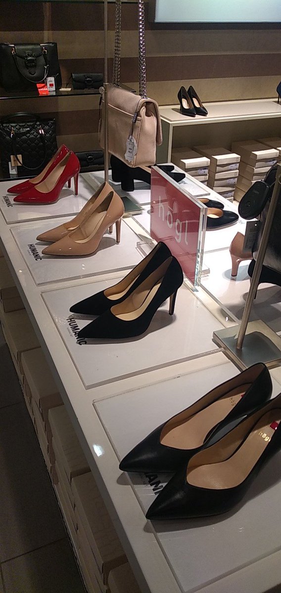 vester71's tweet image. Hoe kom ik hier weg