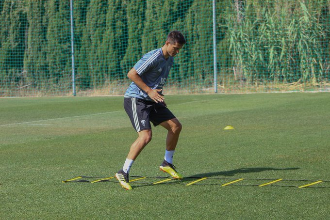 Marcos Mauro vuelve a entrenar en El Rosal (Foto: CCF).