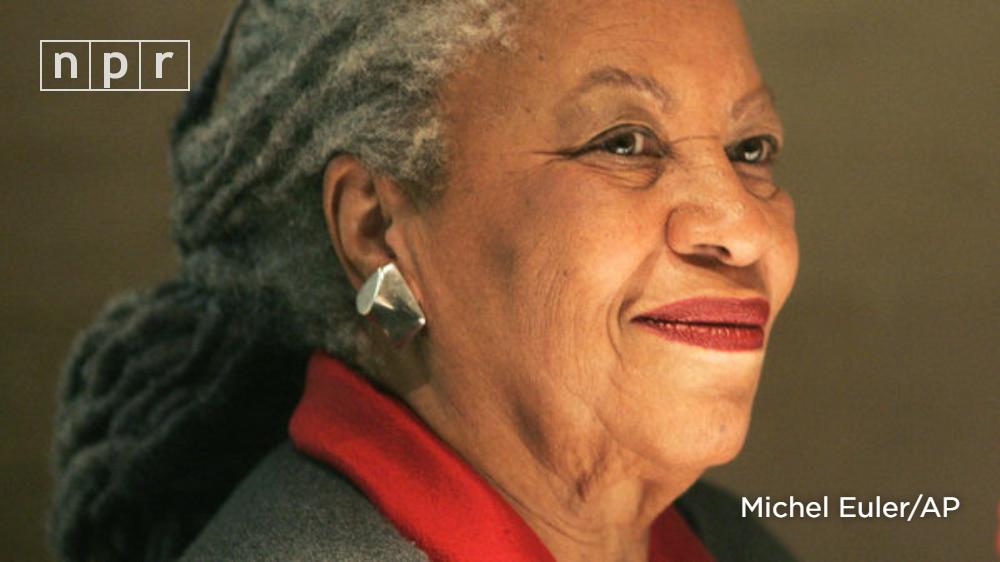 nprbooks's tweet image. Nobel Laureate Toni Morrison, whose soaring novels were rooted in the realities of black lives, has died at 88: buff.ly/33fq289