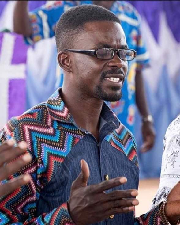 Emmanueltagoe70's tweet photo. Slow but sure.....God is working. We pray you will be free this week boss. Cos God does not forsake his children who put trust in him ๐๐ผ๐๐ผ๐๐ผ๐๐ผ We know it a test for you come out as a strong man.
#FREENAM1
#nammision
#ghanashallprosper๐ฌ๐ญ https://t.co/if1K2aIDj0