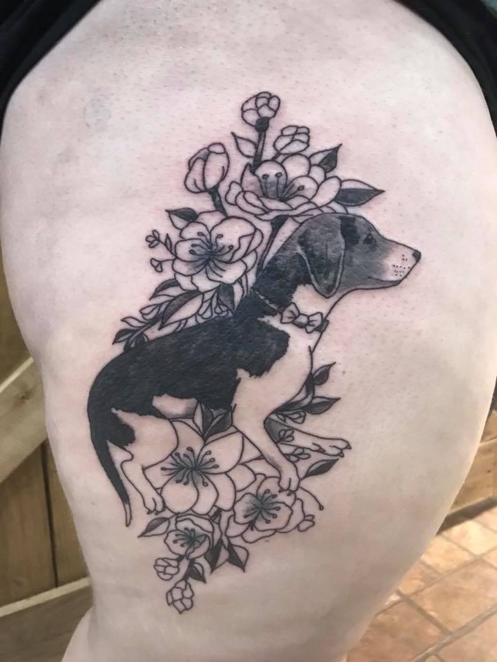 archangel_knox's tweet photo. Custom tattoo by Courtney French 🐶

#customink #knoxvilletattoos #archangelknox https://t.co/Q5fA9pRqTR