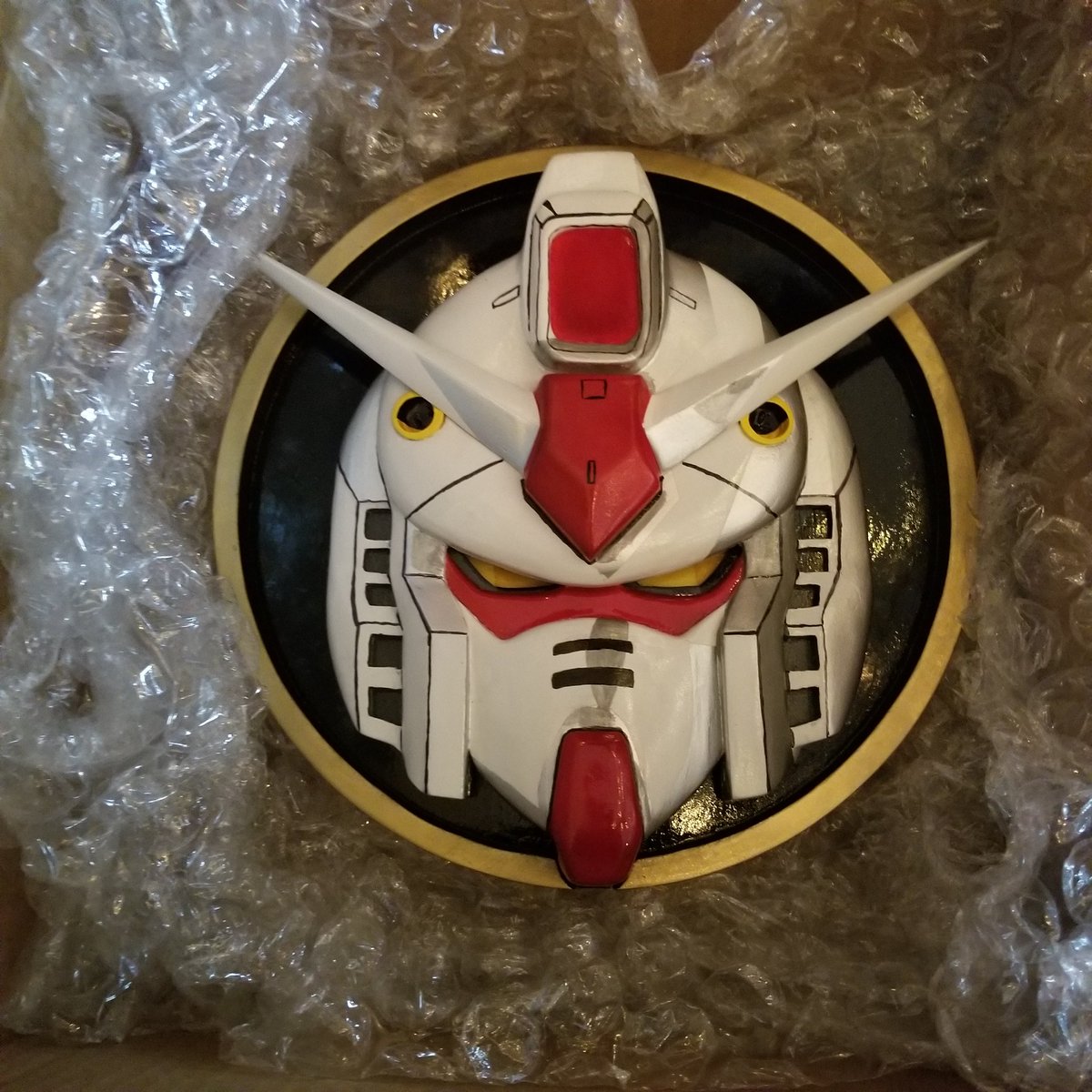 HeyMisterRyan's tweet photo. This one of a kind piece is going in the #GAAMShow charity art auction for the Gundam heads.
Get it? Gundam heads? Because it's a Gunda... eeeeh you guys don't know. I'm hilarious with kids. https://t.co/PWL5LXiPCM