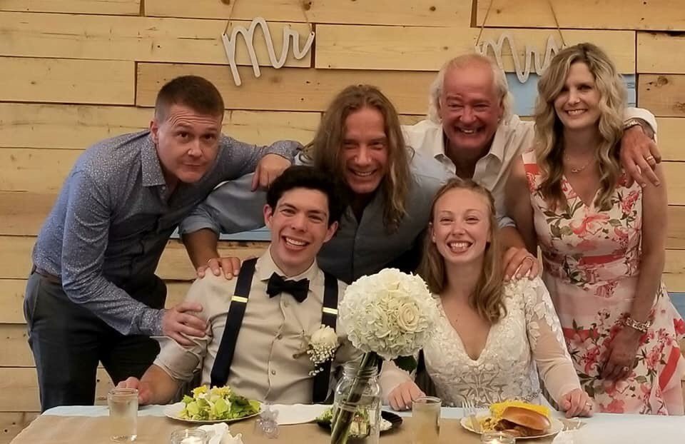 #ICYMI Keegan Messing and longtime girlfriend Lane were married in a small ceremony at Hatcher Pass, AK this past weekend! We wish them nothing but ❤️ &amp; ☺️!