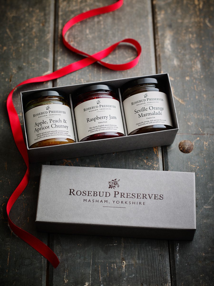 FarmersGuardian's tweet photo. WIN: Rosebud @preserves are giving away 3 gift boxes of their home-made products, made with fresh, flavoursome ingredients they have gathered and/or sourced.  

Worth £15 each, savour three of their best sellers...

LIKE &amp; RETWEET TO ENTER!

#Farm24 #Competition https://t.co/73aIRIkVad