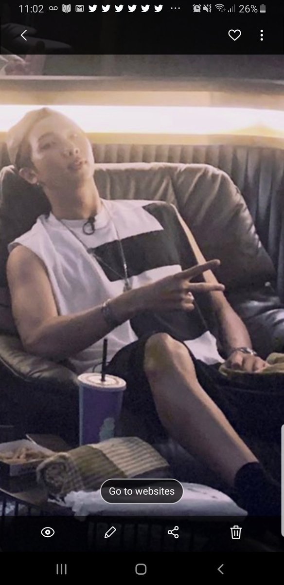 W_ndirangu97's tweet photo. This ain't just a snack, it's the whole meal🔥🔥🔥. Dear @BTS_twt Namjoon, this....this is getting out of hand. I'm trying so hard keep my sanity so why won't you let me???!!!!! I'm hurting Joonie😭😭😭 #Arms #chest # legs #forehead #lips #literallyeverything #Namjoonisperfect 🧡 https://t.co/YNxkEZKsRT