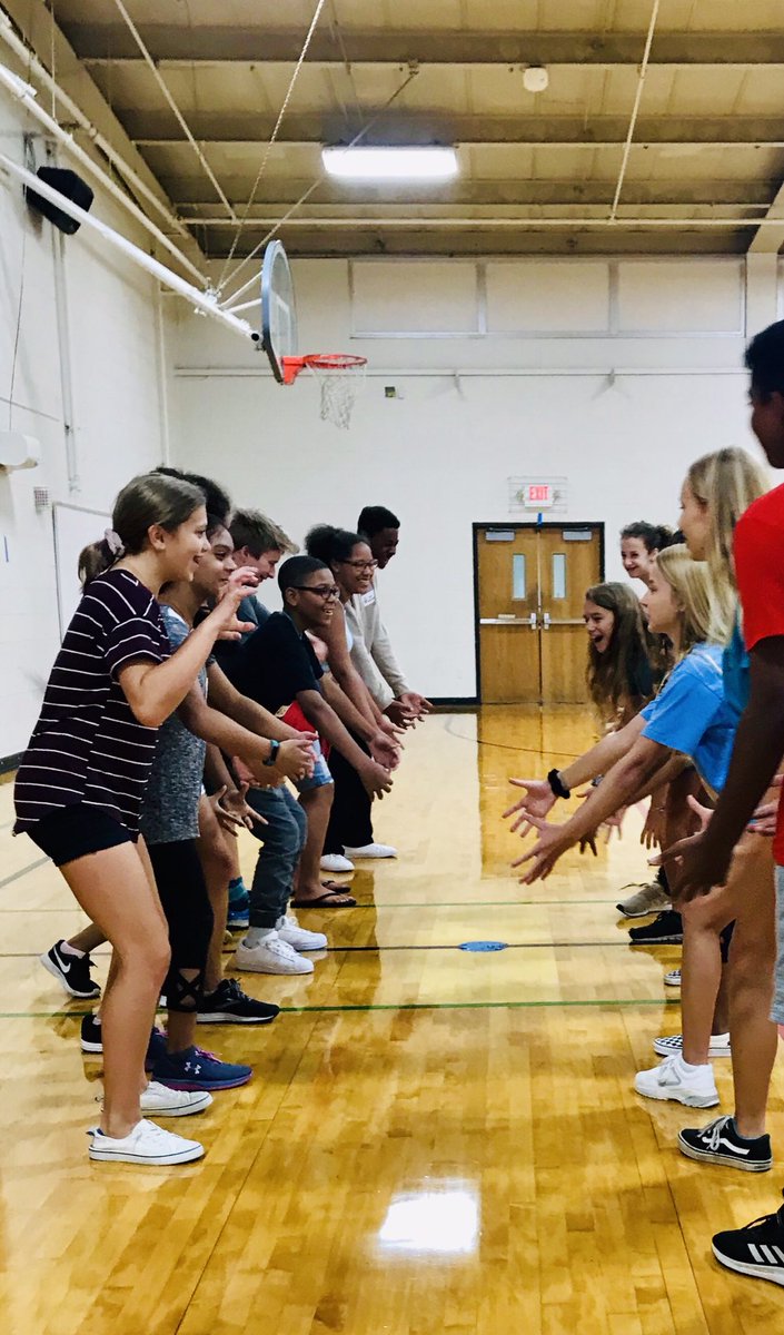 ccampbell_cms's tweet photo. PCMS WEB Leader training is underway this morning! We’re getting ready for you class of 2026! #PCMSWEBLeaders #WEBLeaders #BoomerangProject #BuildingLeaders https://t.co/Oe0RZ3ERuR