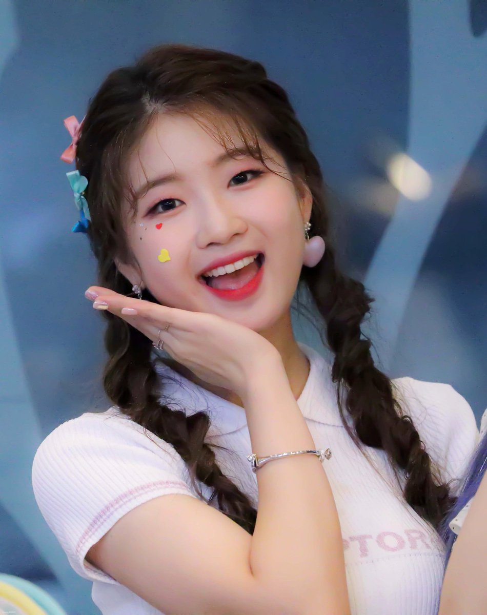 Saturday_MINSEO's tweet photo. 190728 미니팬미팅 

#세러데이  #Saturday #セロデイ
#박민서 #민서 #MINSEO #ミンソ

@saturday718 https://t.co/R5g9EyG4zy