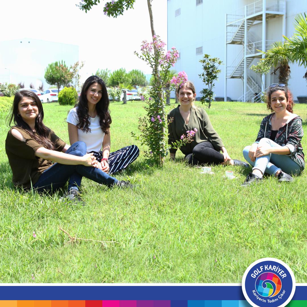 Bursa fabrikamızın bahçesinde güzel havanın tadını çıkarıyoruz!☀🍃🌼 #golfdondurma #kariyerintadınıçıkar