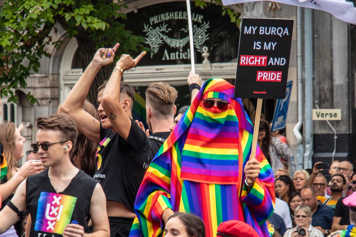 Happy people and positive feelings all around #Amsterdam. 
#loveislove 🌈
#prideamsterdam #canalparade #Pride2019
