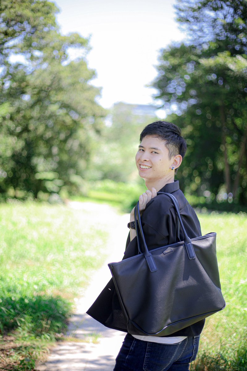 backpack_shiro's tweet photo. 今日は@Kyo_kouki さんを撮らせて貰いました！
こうきさんは国際系の学生団体で頑張っていらっしゃってい���、東京と関西を行き来しているととてもお忙しい人なのですが、時間をとってくださりありがとうございました！

たくさんお話しできて楽しかったです！ https://t.co/HLM73MHzbv