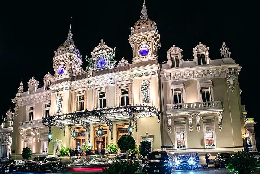 Shizu モナコ カジノ ド モンテカルロ 1863年開業のモナコ最古のカジノ Casino De Monte Carlo Monaco Photo By Visitmonaco